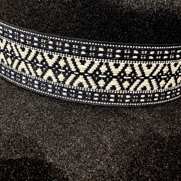 Felt Aztec hat- Altar’d State - Picture 5 of 5